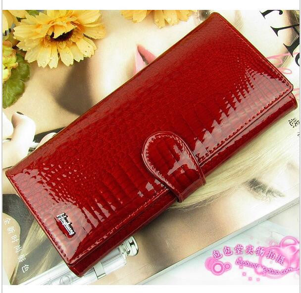Classic crocodile pattern cowhide leather  long design women wallet   genuine leather  japanned female wallet