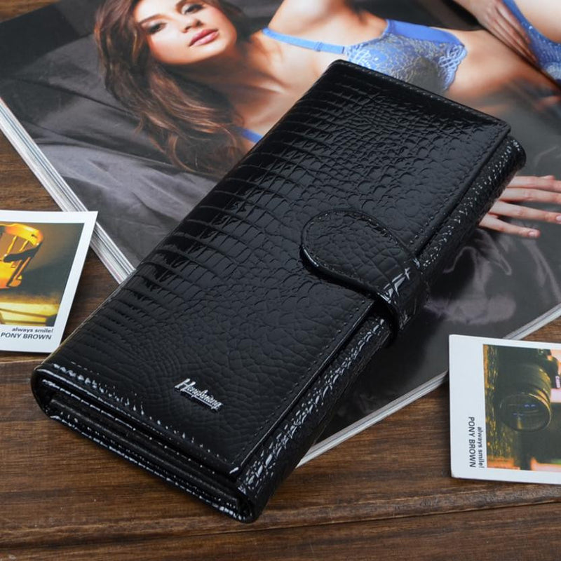 Classic crocodile pattern cowhide leather  long design women wallet   genuine leather  japanned female wallet